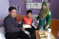 Menziarah Murid SKBB Khairulfahmi hafiz di Hospital
